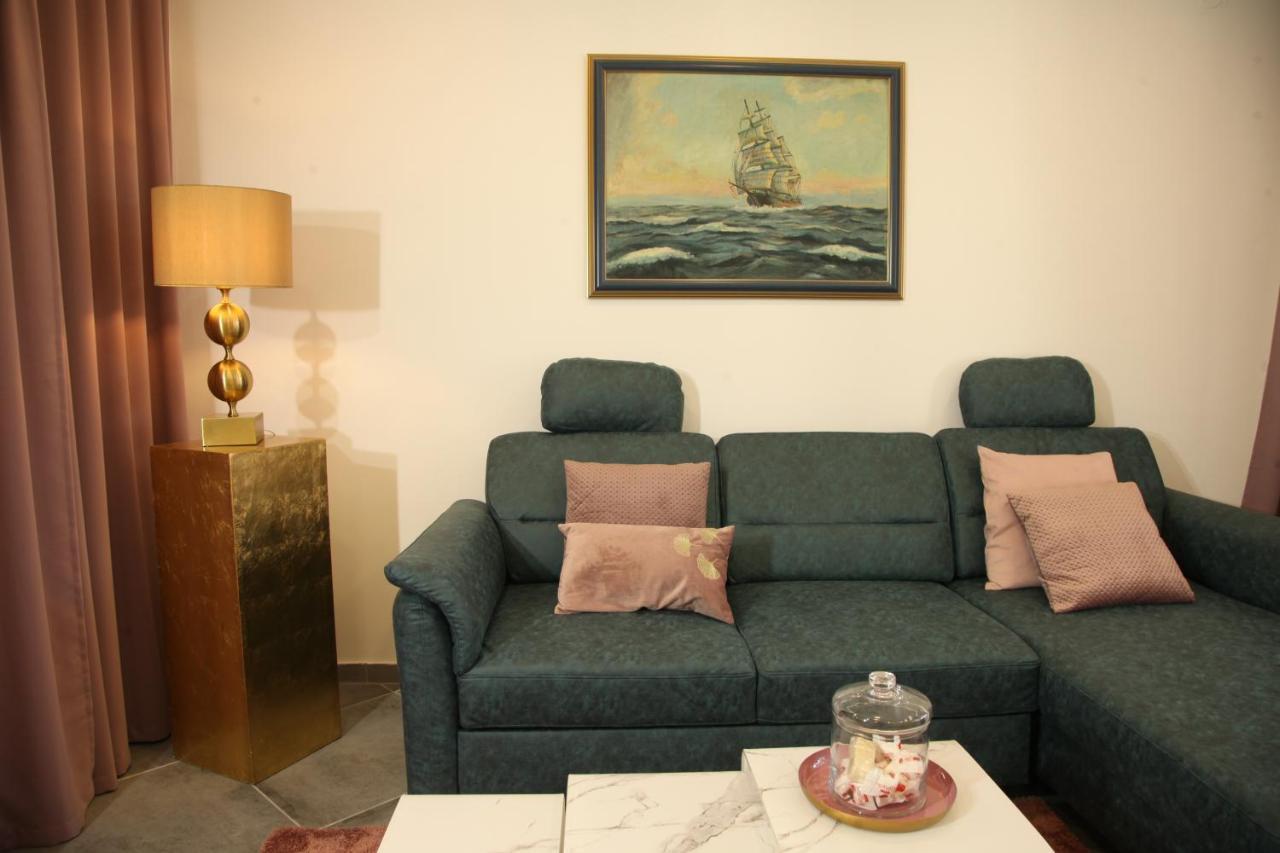 Luxurious Seaview Apartment شيبينيك المظهر الخارجي الصورة