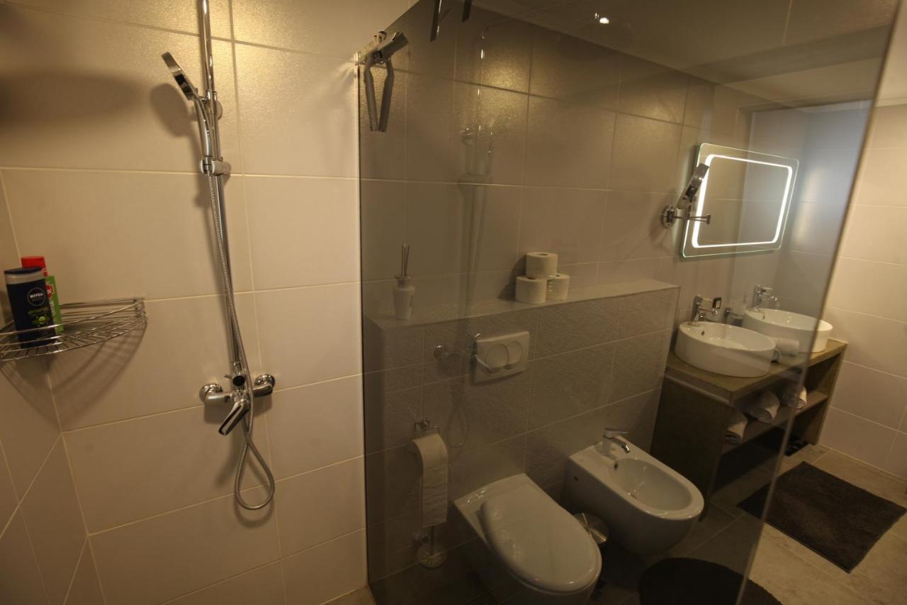 Luxurious Seaview Apartment شيبينيك المظهر الخارجي الصورة