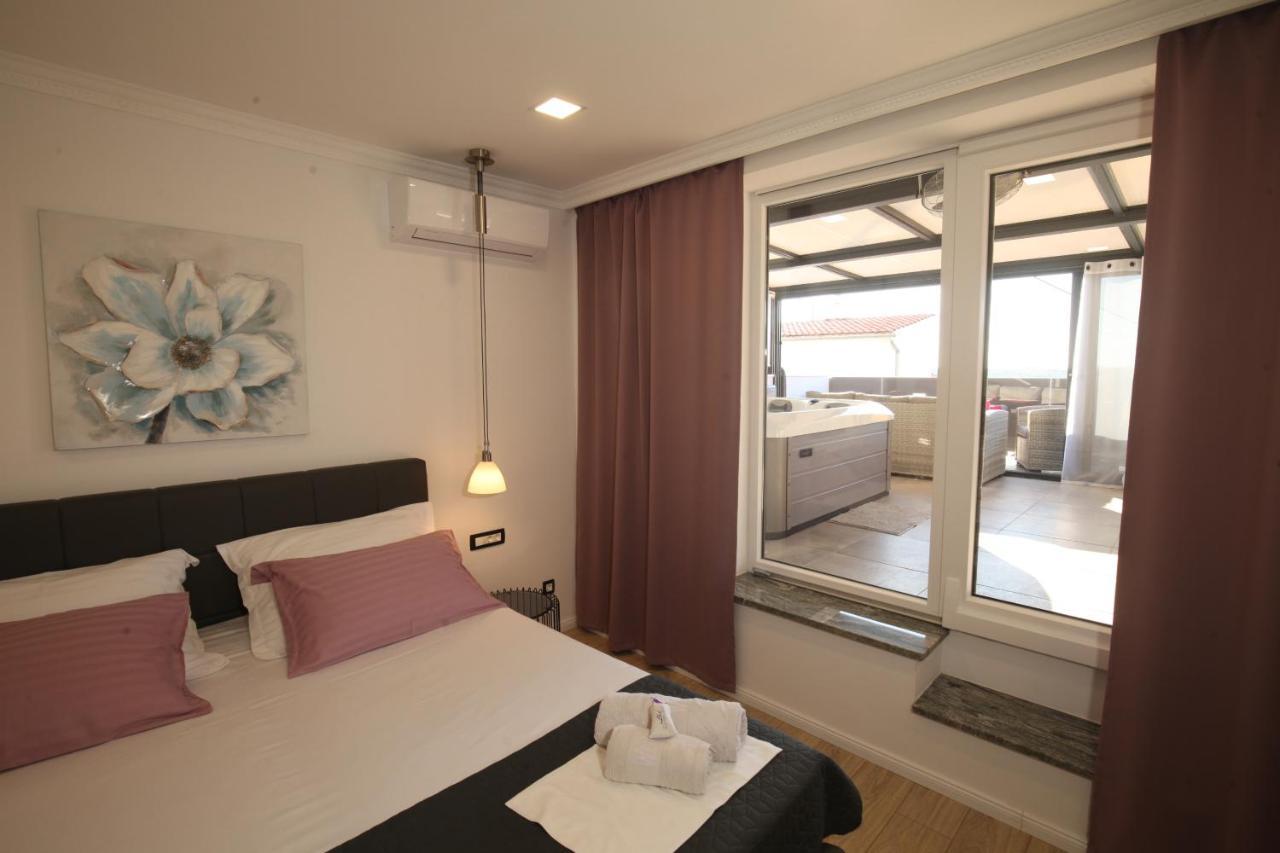 Luxurious Seaview Apartment شيبينيك المظهر الخارجي الصورة